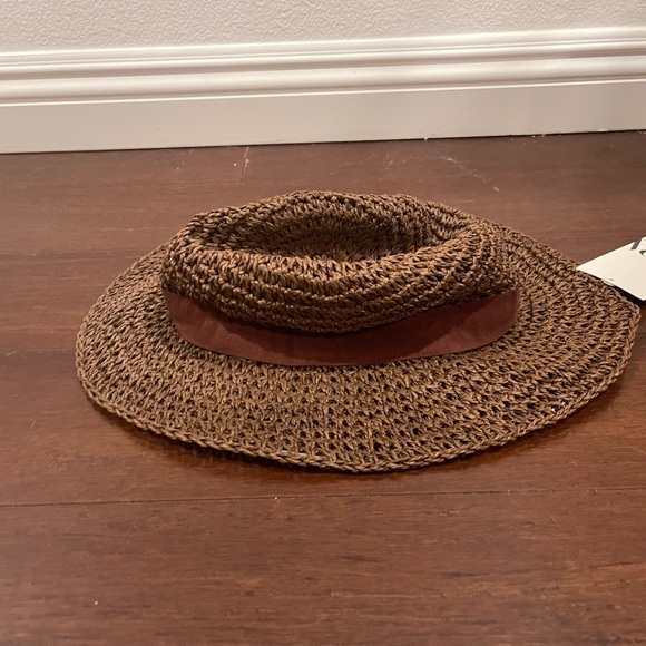 nwt zara Brown Woven floppy Sun Hat medium
